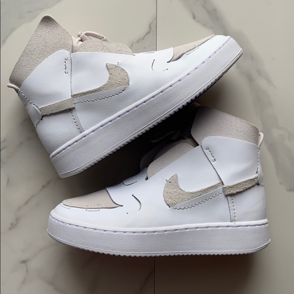 NWT Nike Vandalised LX - Picture 2 of 8